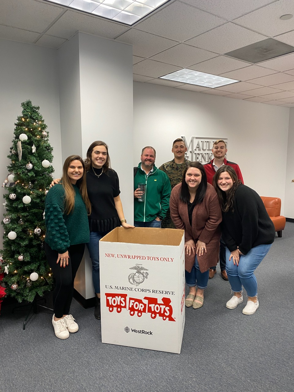 You are currently viewing Savannah Accounting Firm Spreads Joy to Children in Need through Toys for Tots
