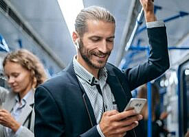 What happens to qualified transportation plan balances when employees leave?