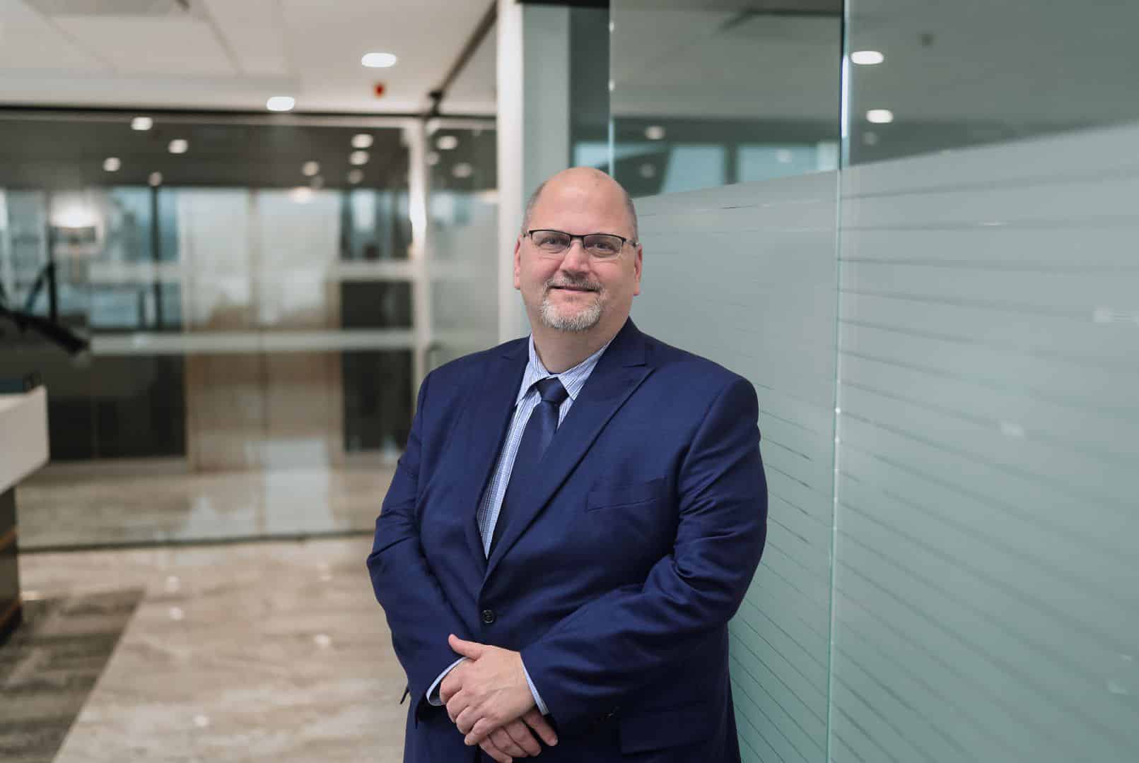 You are currently viewing Gary Robison