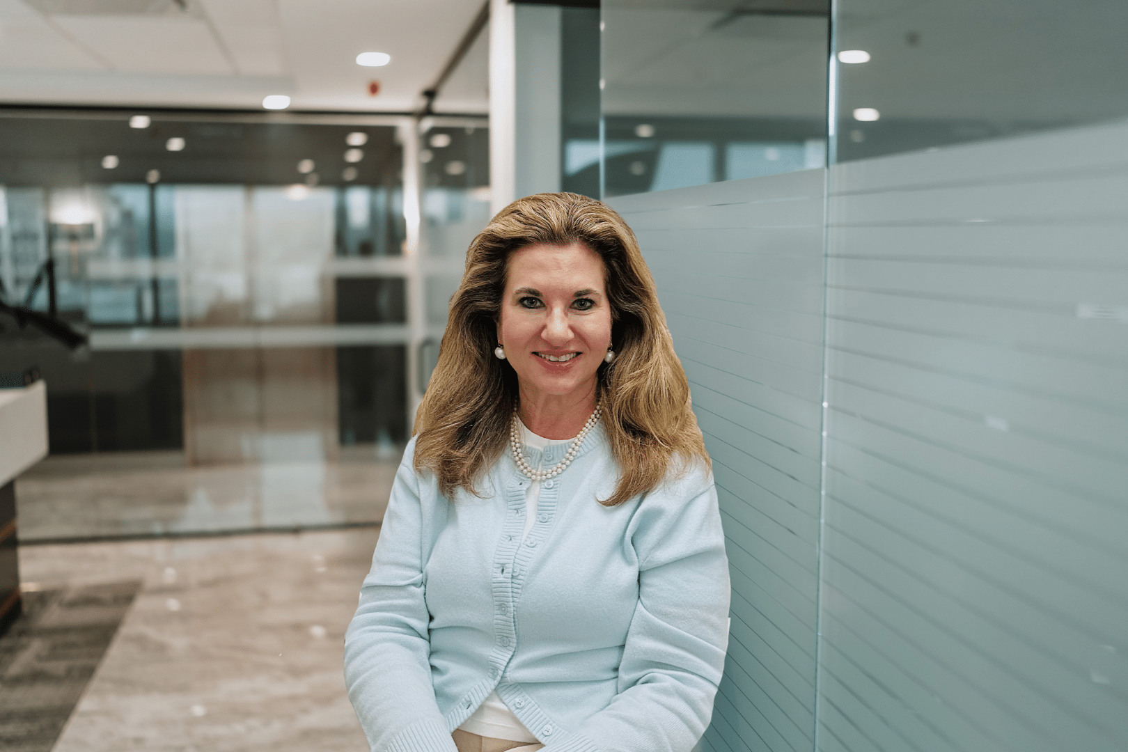 You are currently viewing Claire Weaver